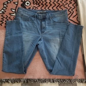 Universal Thread Mid-Rise Jeggings- 18L